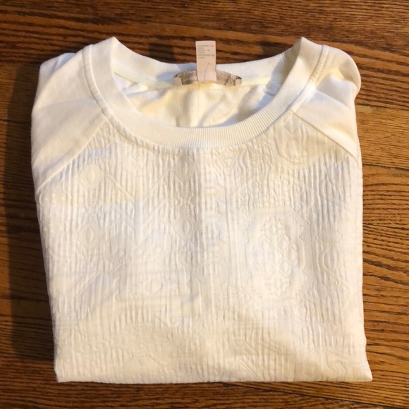 Forever 21 Tops - Forever 21 patterned sweatshirt